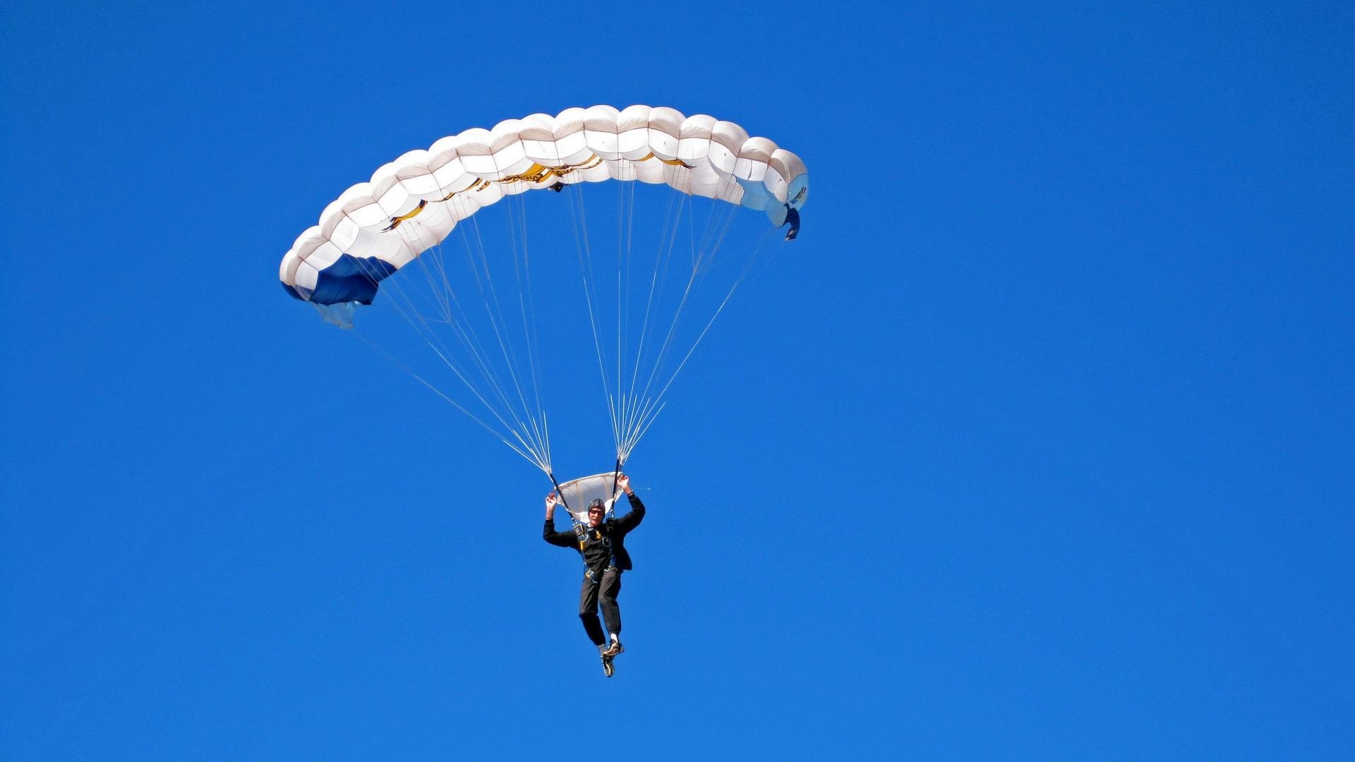 桥梁创新,电竞与科技的完美融合!