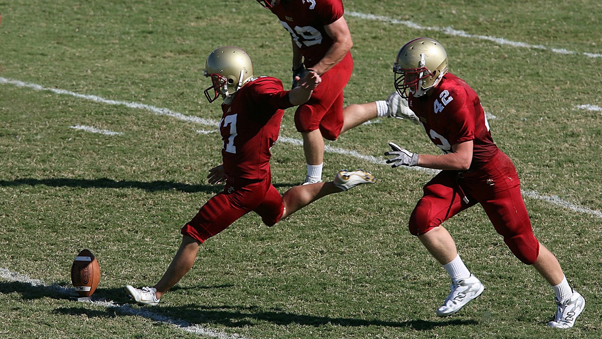 开云体育中国官方网站-凯尔特人队展现爆发力，准备迎战季后赛，凯尔特人队球员